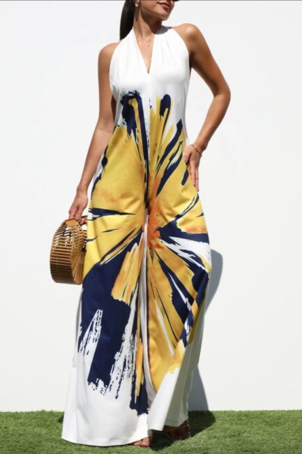 FLORAL PRINT HALTER JUMPSUIT WITH POCKETS - Image 2